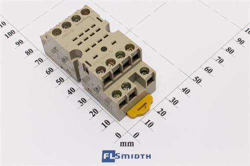 Socket, 4 pole