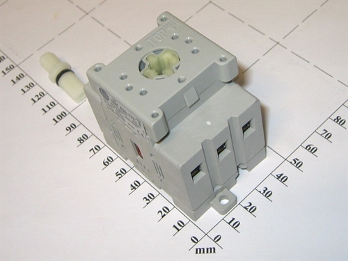 Main switch, 25A 3P