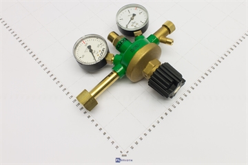 Reduction valve, zero gas