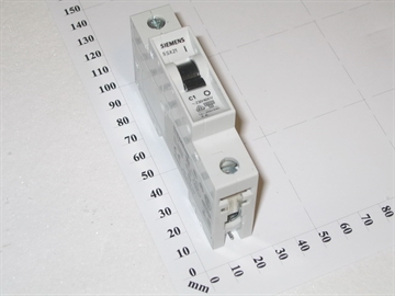 Circuit breaker, 1 pol C 1A